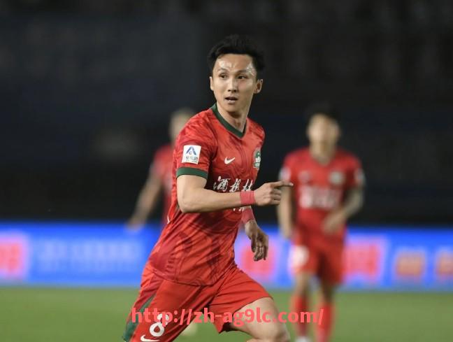 ag9游会-英超橄榄球球员转型足球运动员的罕见案例